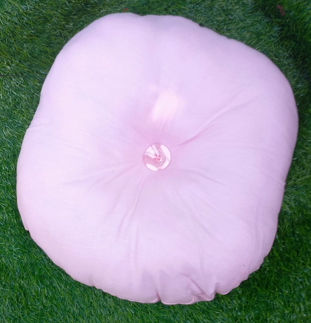 pink round cushion