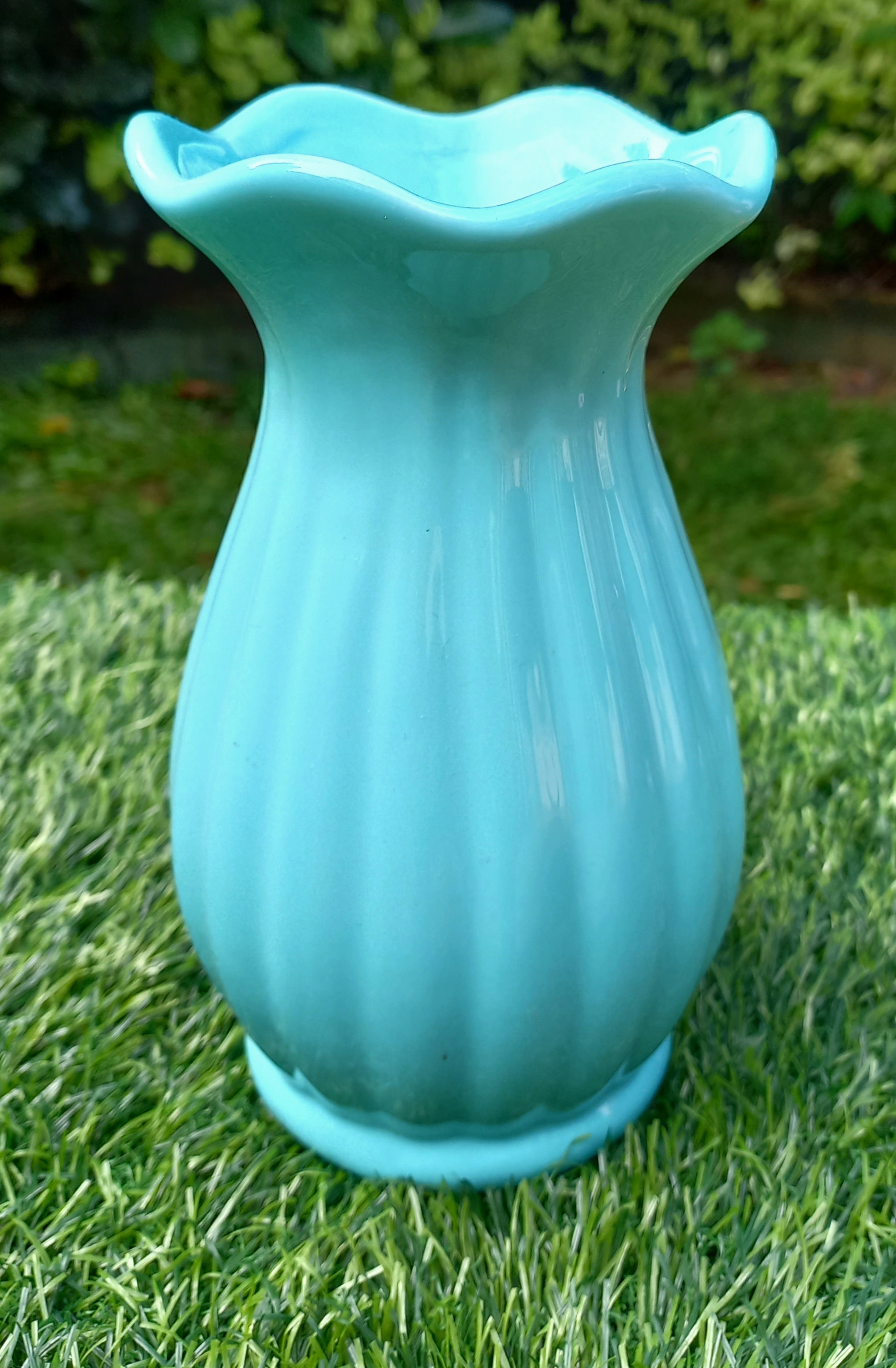 Blue ceramic scallop vase ONLY