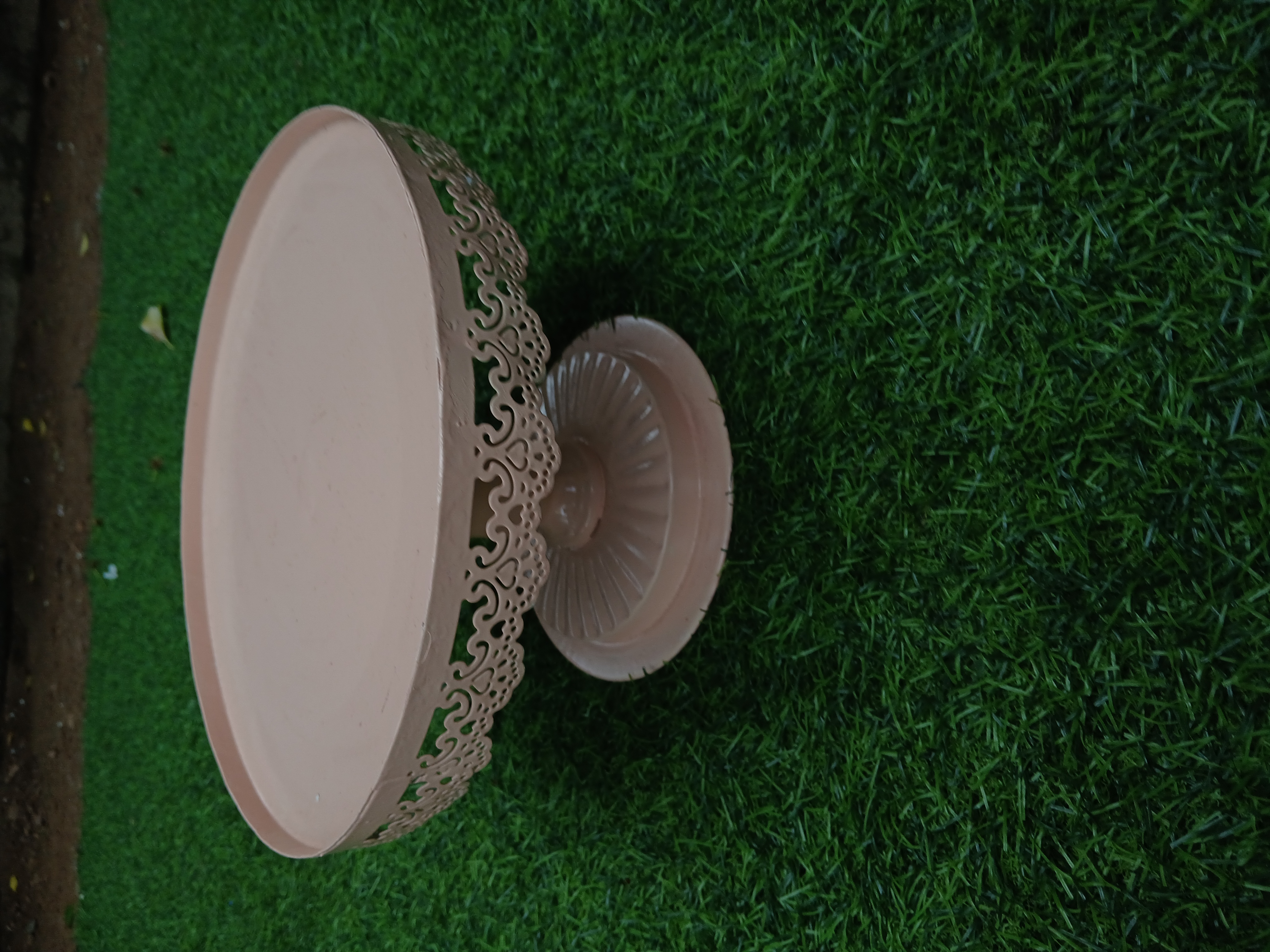 Lace Coloured Peach Cake Stand