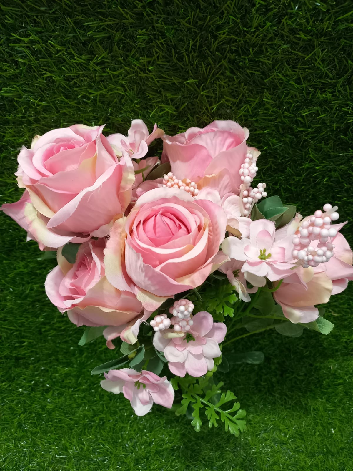 Pink  roses flowers