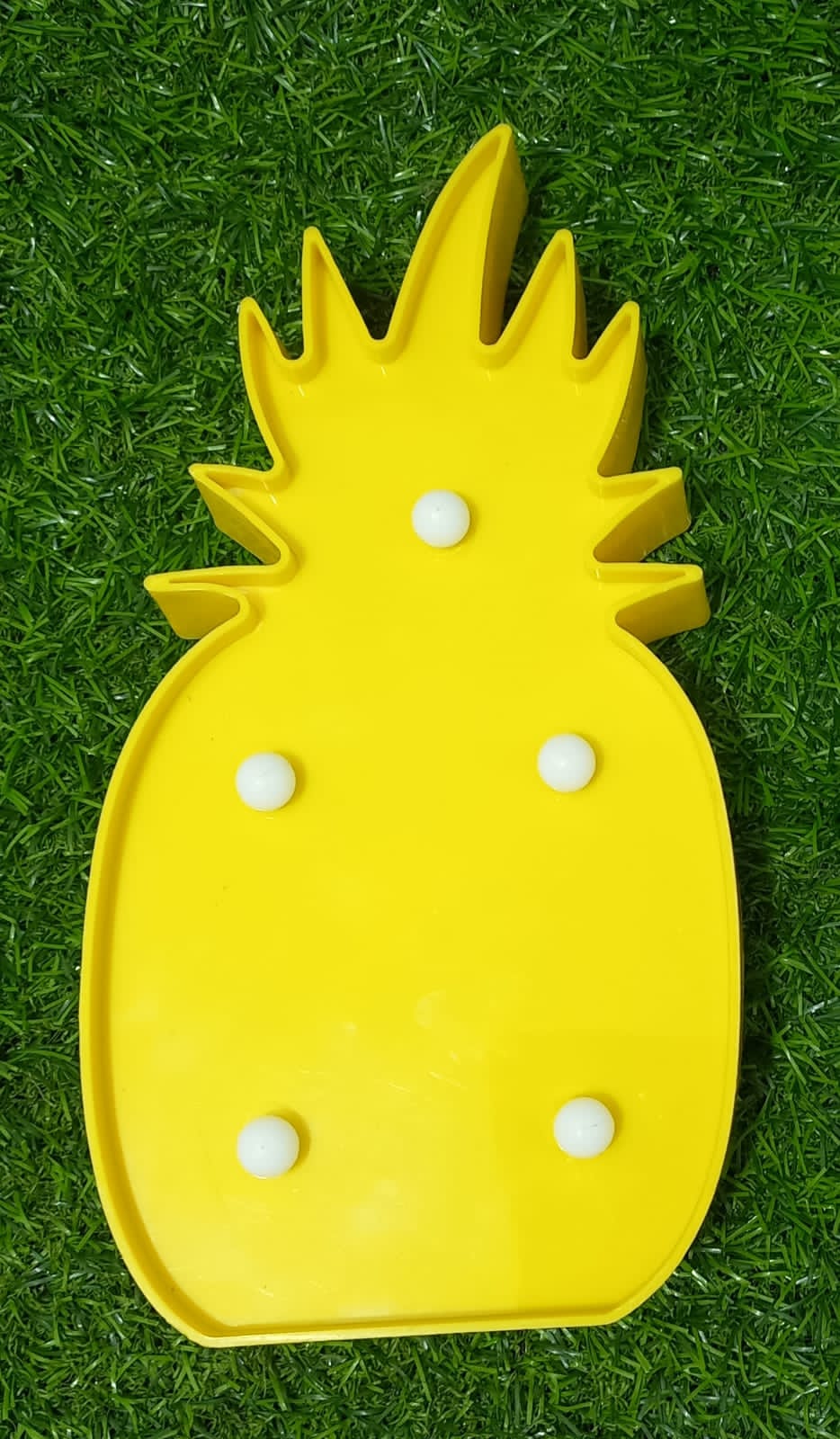 light pineapple ( Battery Operated )