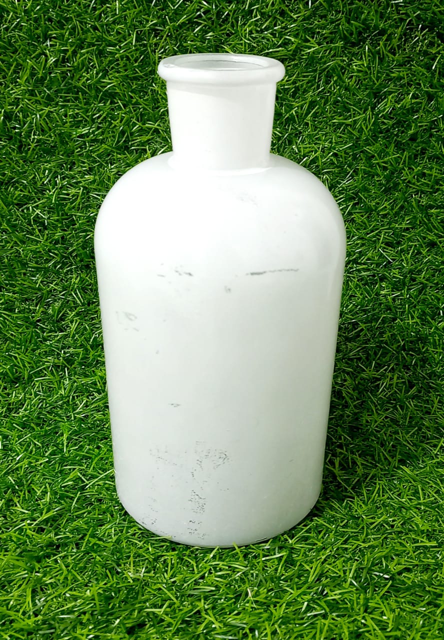 white glass bottles (vase)