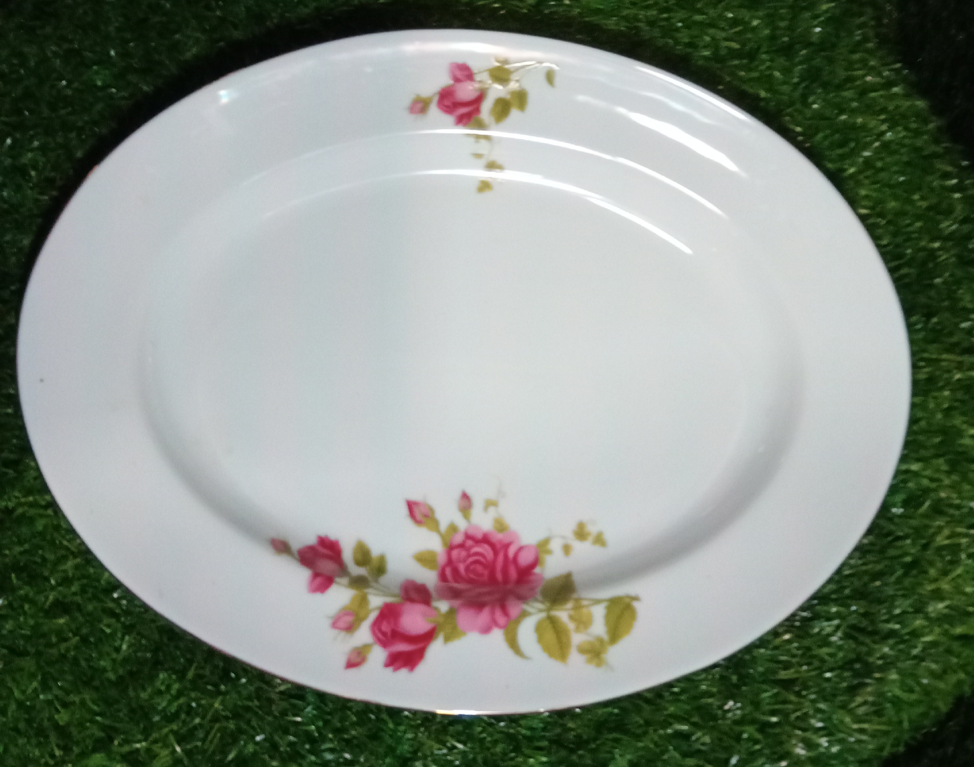 Red Rose Oval Plate