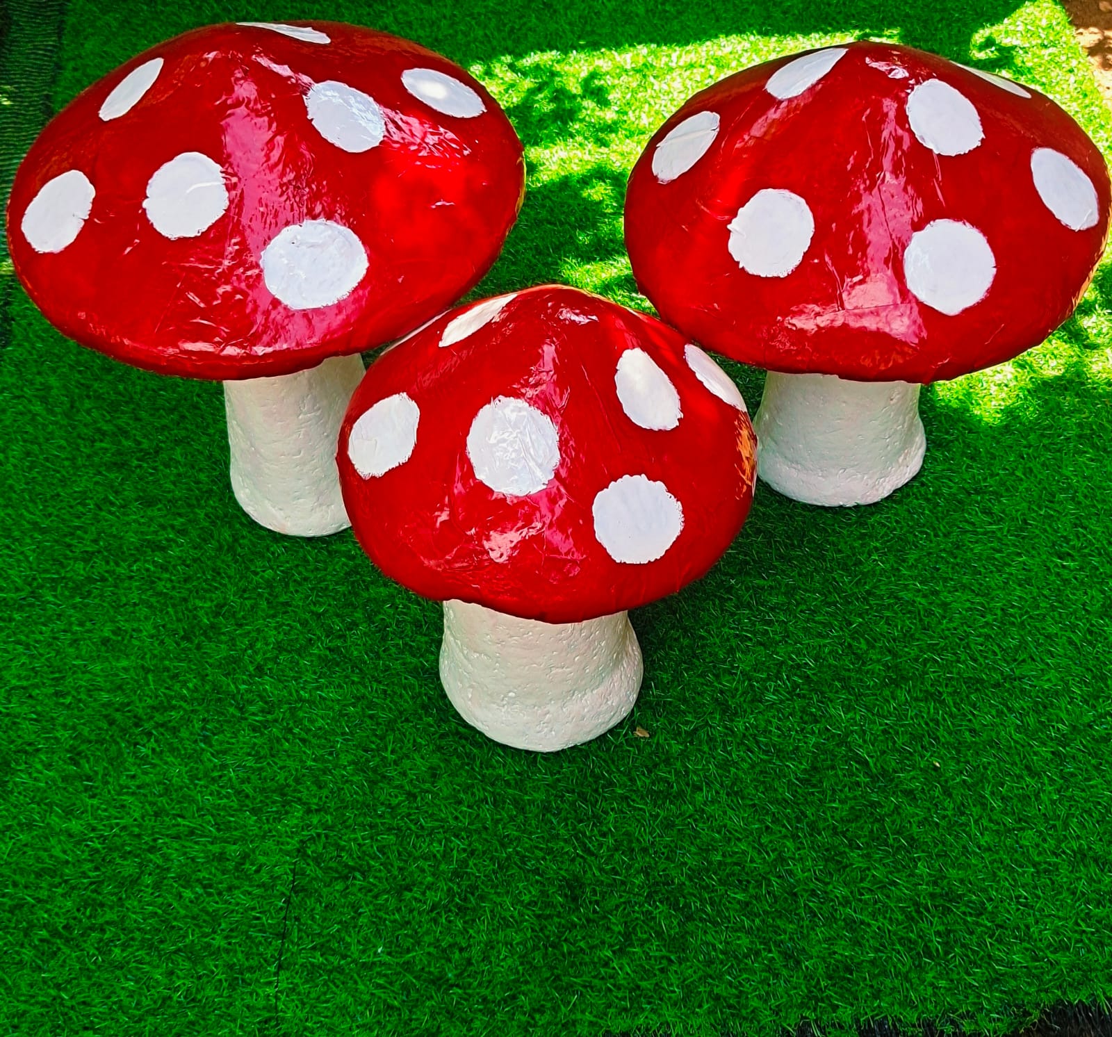 3 pcs  red regiform mushroom set