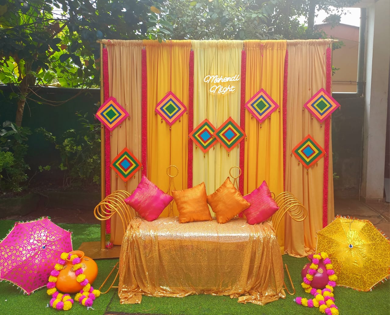 Mehendi SetUp 06 / Haldi SetUp / Yellow / Gold